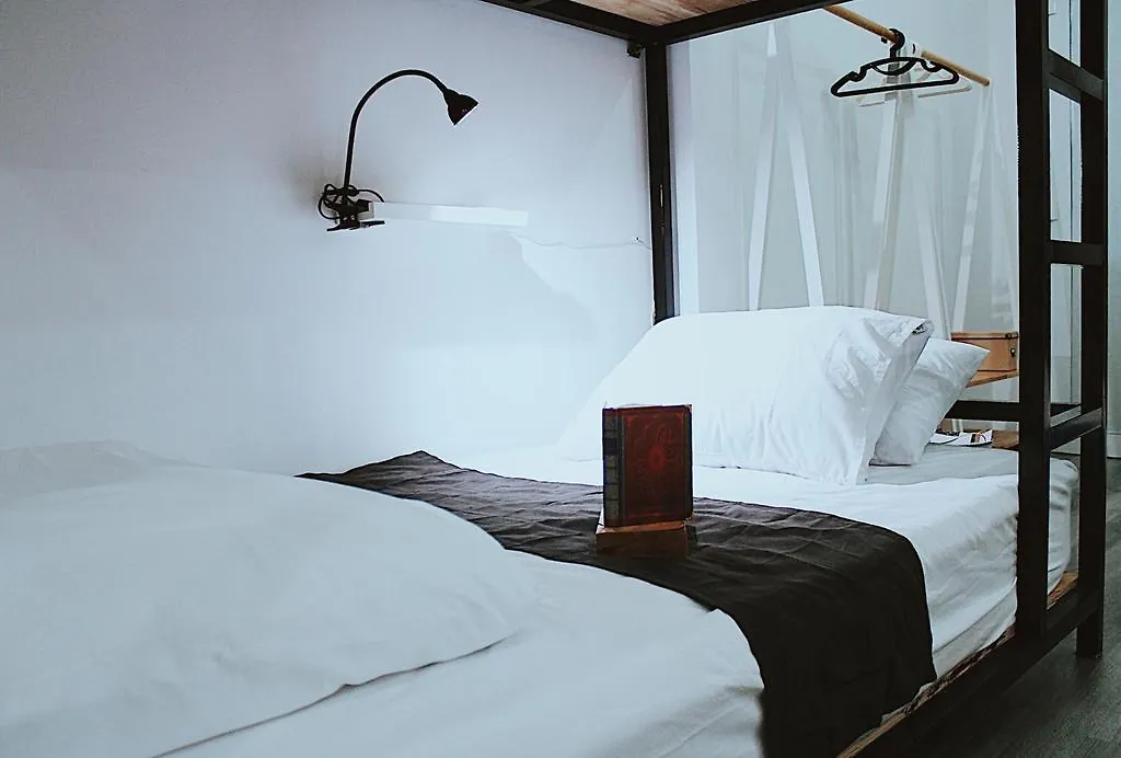 Chill Box Aparthotel Ho Chi Minh City 3*,