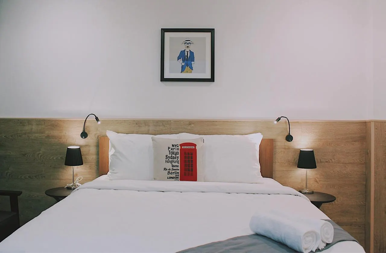 Chill Box Aparthotel Ho Chi Minh City 3*,  Vietnam